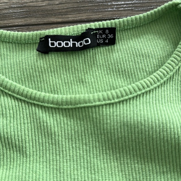 Green Lomg Sleeve Top - Picture 6 of 6
